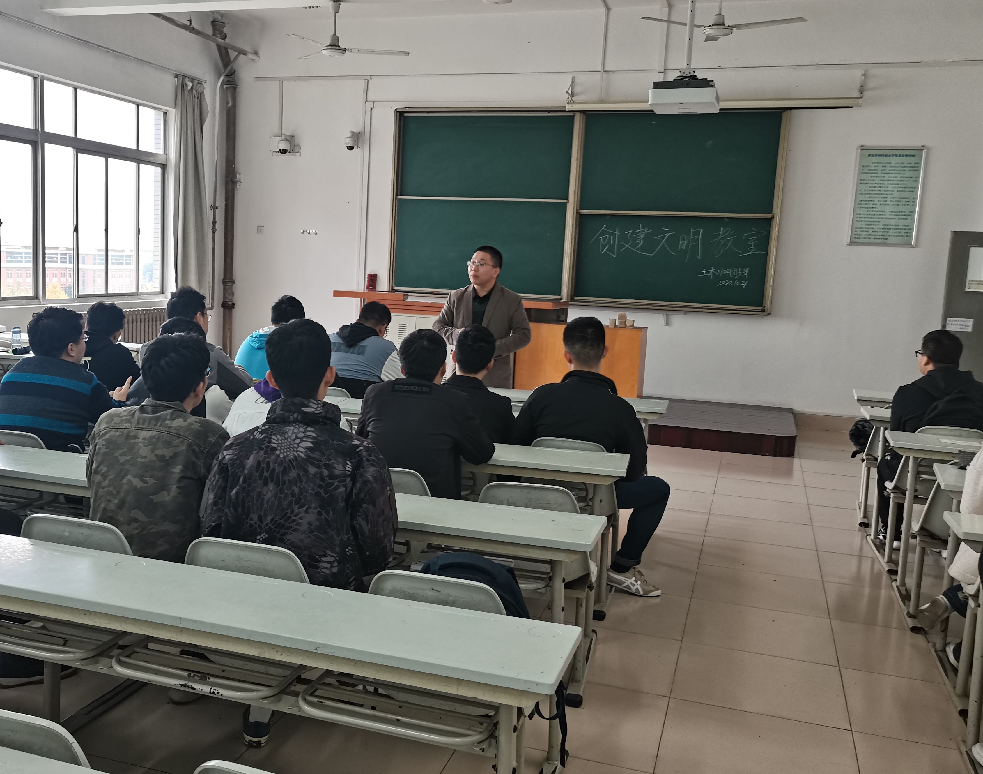 9dfd36490f2743ebaedff5ec6afc2260.jpg 9dfd36490f2743ebaedff5ec6afc2260.jpg