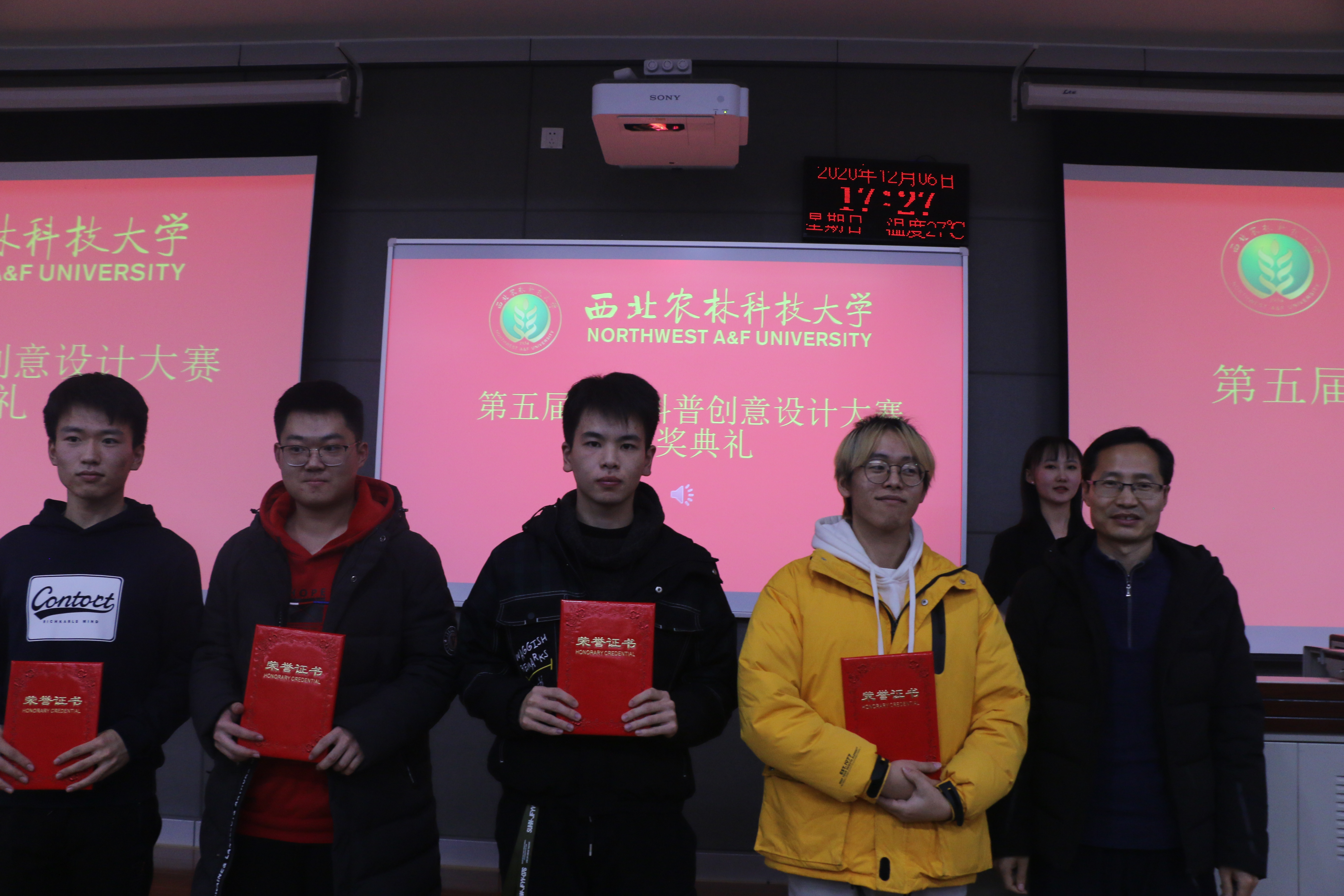 8645f976a0de4505813e97af1bb96a6a.jpg 8645f976a0de4505813e97af1bb96a6a.jpg