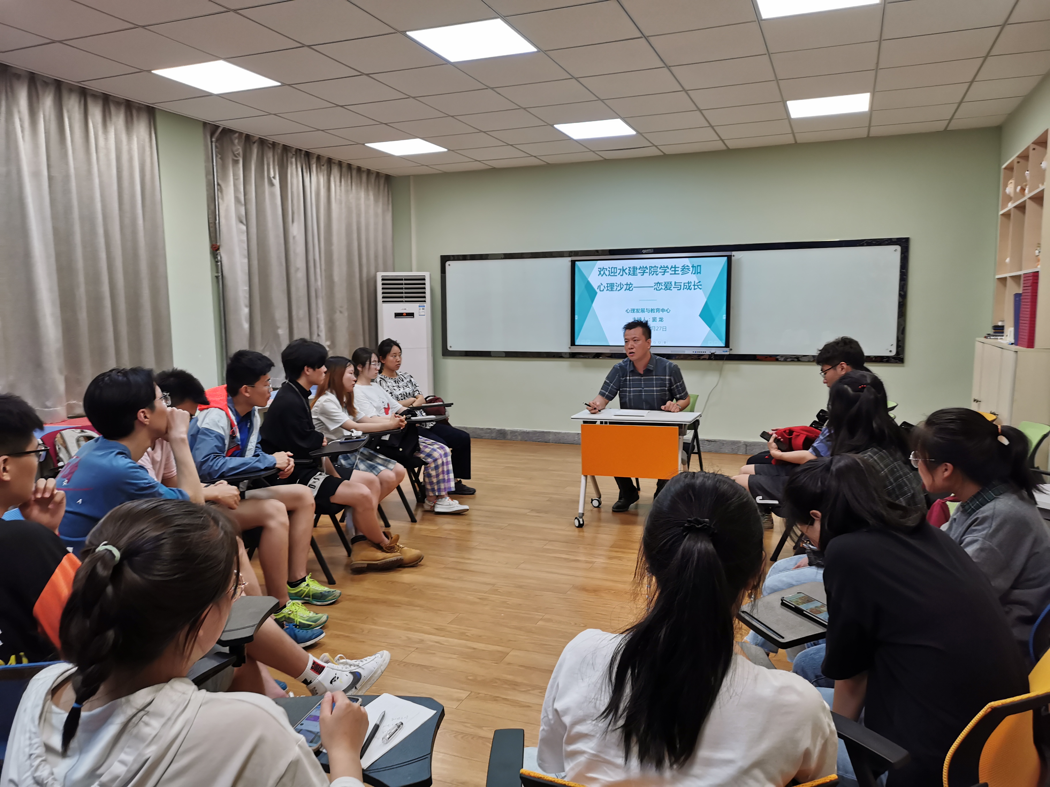 f133973e2f334f1bbc0840943f9aac7b.jpg f133973e2f334f1bbc0840943f9aac7b.jpg